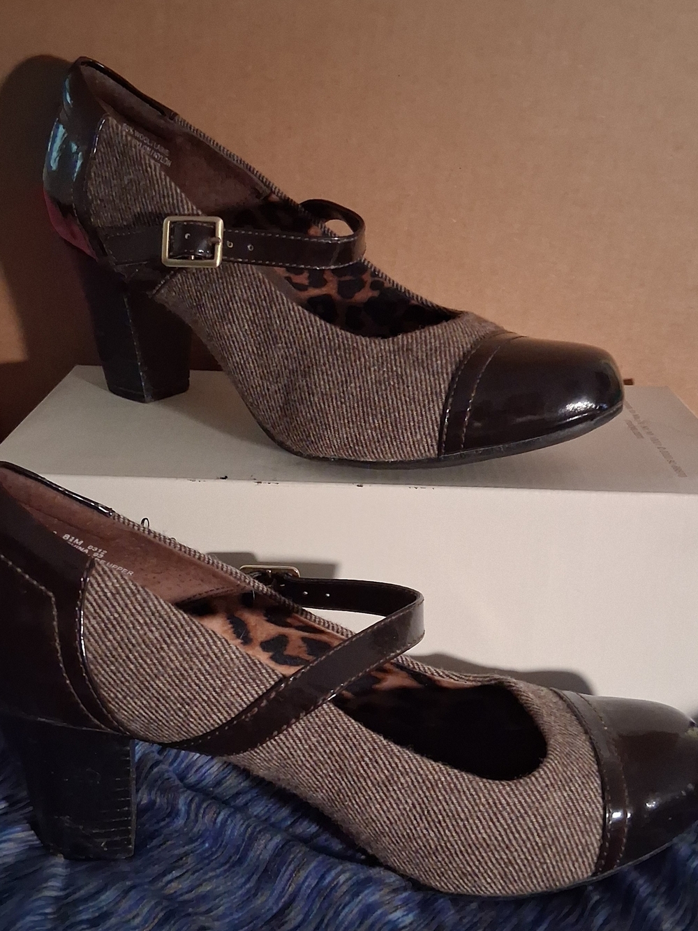Clarks Brown Tweed Mary Jane Heels with Patent Trim